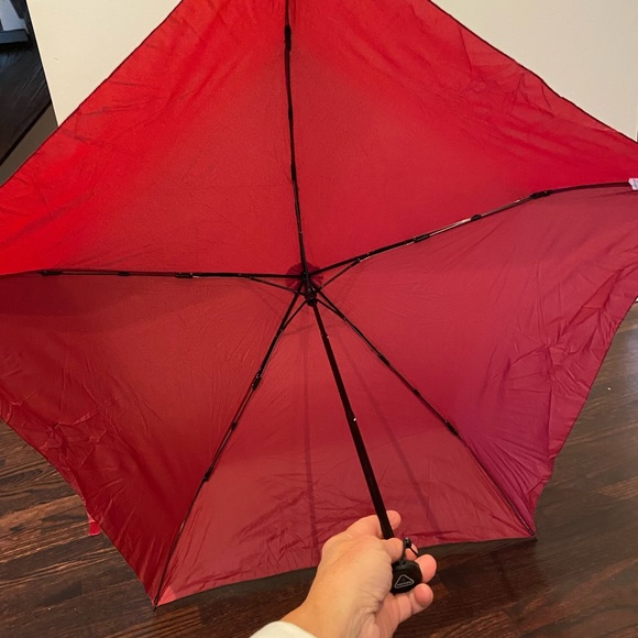 Fulton Aerolite 1 Ultra-Lightweight collapsable Umbrella ☔️ NWT Multiple Colours - Picture 2 of 6